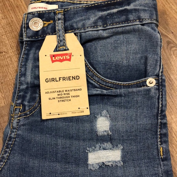 Levi's Other - Levi Girls Jeans